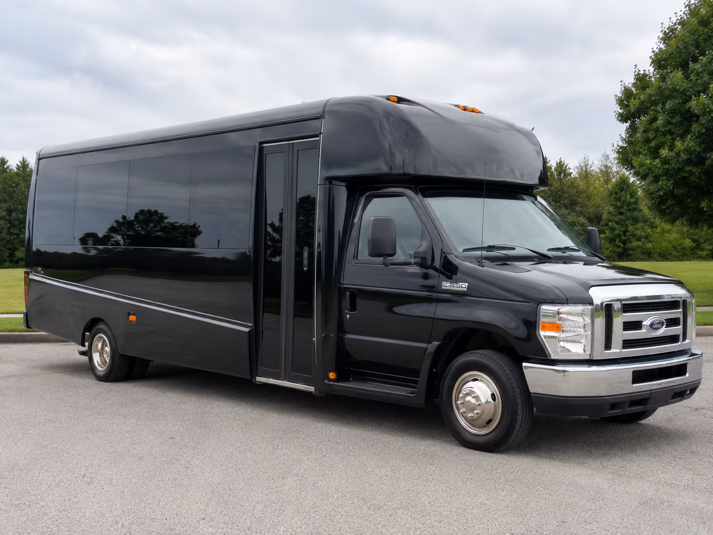 charter buses for adventure aquarium and camden waterfront field trips