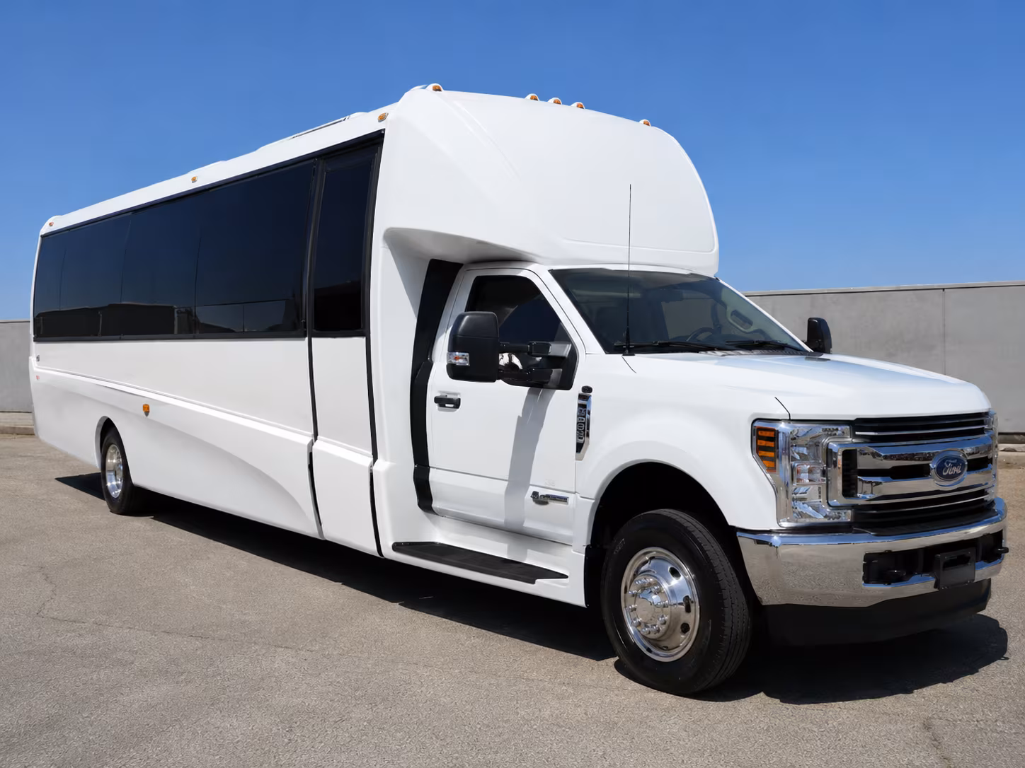 charter buses for philadelphia sports crossings and game day groups