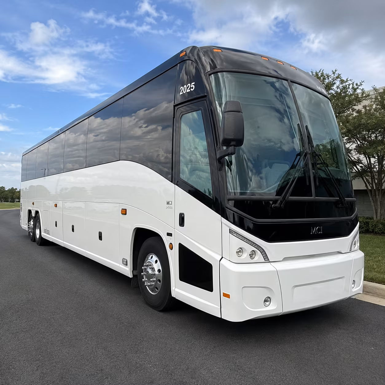 shuttle bus service for camden waterfront and industrial employers